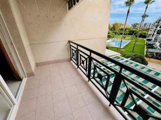 Piso en venta en Puerta Blanca en Málaga