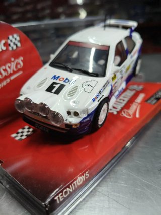 Scalextric Ford Escort RS Cosworth