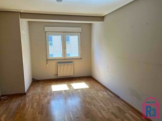 Piso en venta en Las Eras de Renueva en León