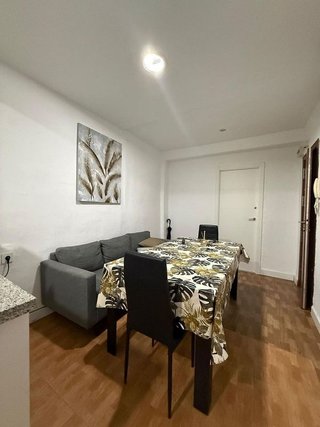 Piso en venta en Santa Rosa - Valdeolleros en Córdoba