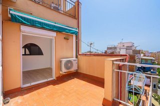 Ático en venta en El Guinardó en Barcelona
