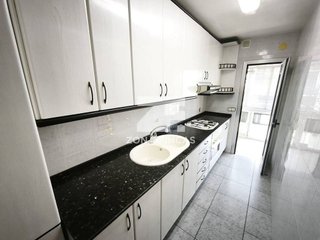 Piso en venta en Singuerlín - Can Franquesa - Les Oliveres en Santa Coloma de Gramanet