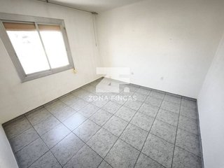 Piso en venta en Singuerlín - Can Franquesa - Les Oliveres en Santa Coloma de Gramanet