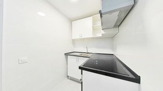 Piso en venta en Collblanc en Hospitalet de Llobregat, L´