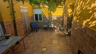 Casa adosada en venta en Carolina (La)