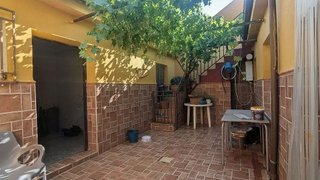 Casa adosada en venta en Carolina (La)