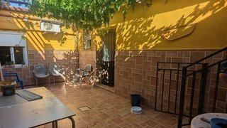 Casa adosada en venta en Carolina (La)