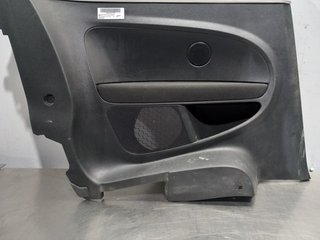 GUARNECIDO PUERTA TRASERA IZQUIERDA VOLKSWAGEN BE