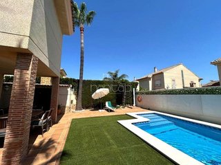 Chalet en venta en El Carme-Sant Agustí-Bonavista en Eliana (l´)