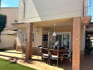 Chalet en venta en El Carme-Sant Agustí-Bonavista en Eliana (l´)