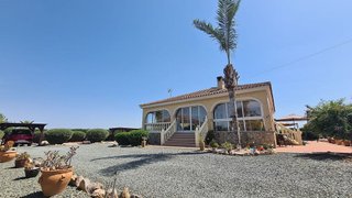 Chalet en venta en Catral