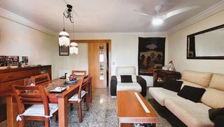 Piso en venta en Los Ángeles en Alicante