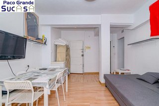 Piso en venta en Camino de Ronda - Rosaleda en Granada