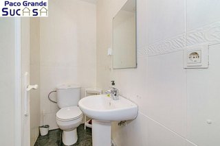 Piso en venta en Camino de Ronda - Rosaleda en Granada