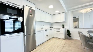 Piso en venta en Nueva Andalucía centro en Marbella