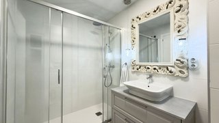 Piso en venta en Nueva Andalucía centro en Marbella