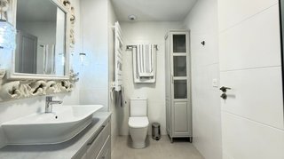 Piso en venta en Nueva Andalucía centro en Marbella