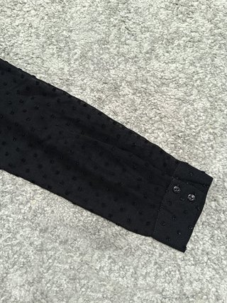 Camisa negra plumeti Zara