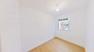 Piso en venta en Juan de la Cierva en Getafe