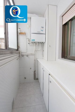 Piso en venta en Ensanche - Diputación en Alicante