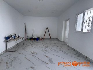 Piso en venta en Carmona