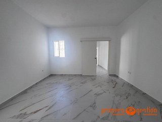 Piso en venta en Carmona