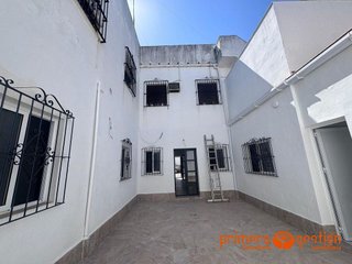 Piso en venta en Carmona