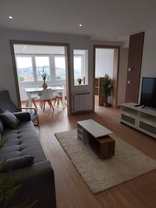 Piso en venta en Teis en Vigo