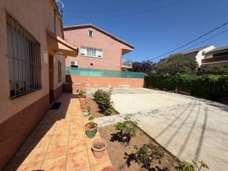 Solar en venta en Ca n’Esteper – Can Gorgs – Can Gorgs II en Barbera del Vallès