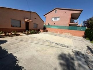 Solar en venta en Ca n’Esteper – Can Gorgs – Can Gorgs II en Barbera del Vallès