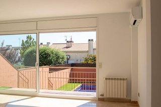 Casa adosada en venta en Centre en Castellar del Vallès
