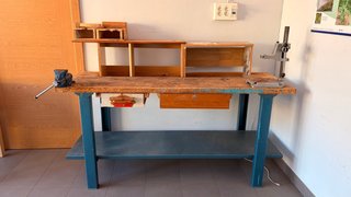 Banco de carpintería de colegio