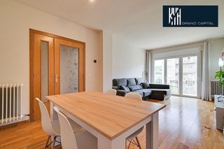 Piso en venta en Eixample Sud – Migdia en Girona