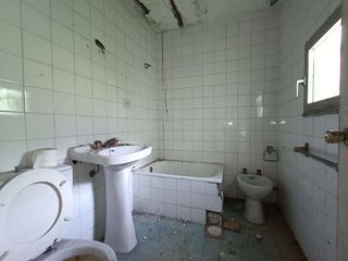 Casa adosada en venta en Lavadores en Vigo