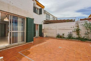 Casa adosada en venta en Colores - Entreparques en Sevilla