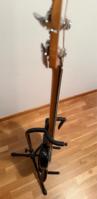 Squier Jazz Bass by Fender