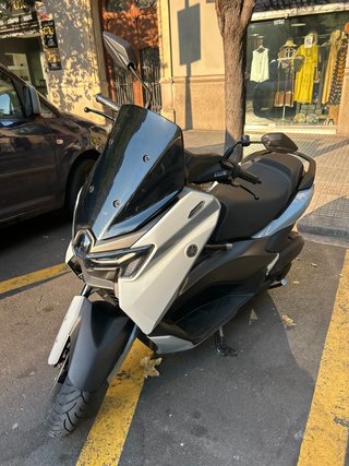 Yamaha NMAX 125 Tech Max 2026 - 1.500 km