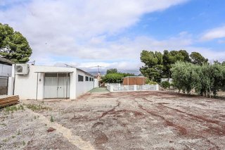 Chalet en venta en Las Trescientas - San Francisco en Elda