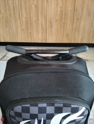 Mochila escolar con ruedas