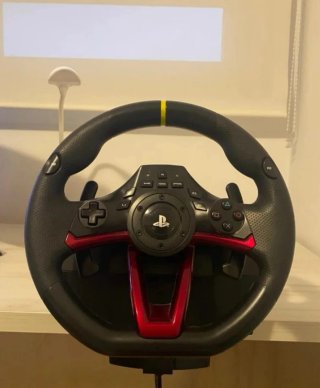 Volante Hori Apex Inalámbrico y Pedales