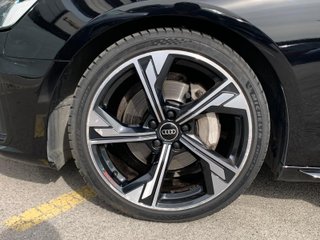 Audi A4 Avant Black line 40 TDI 150kW quat S tro