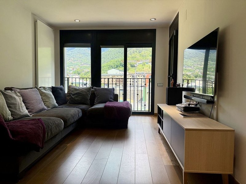 2-bedroom flat for sale in Vila, Encamp · 36 of 60