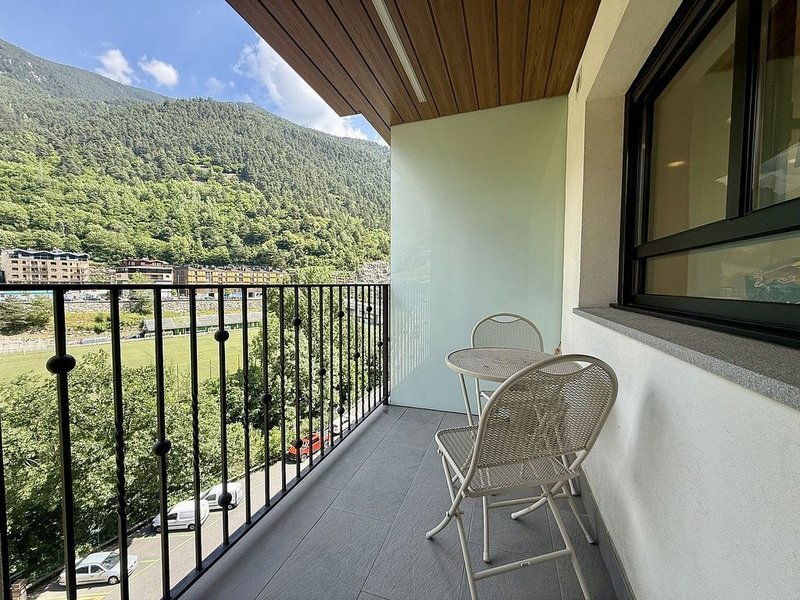 2-bedroom flat for sale in Vila, Encamp · 37 of 60