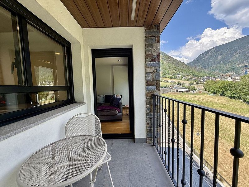 2-bedroom flat for sale in Vila, Encamp · 38 of 60
