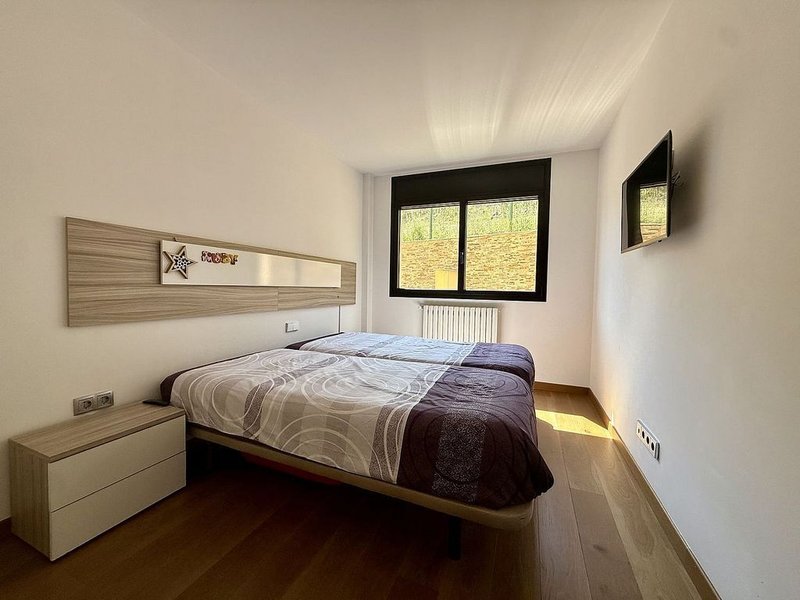 2-bedroom flat for sale in Vila, Encamp · 49 of 60