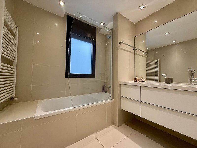 2-bedroom flat for sale in Vila, Encamp · 50 of 60