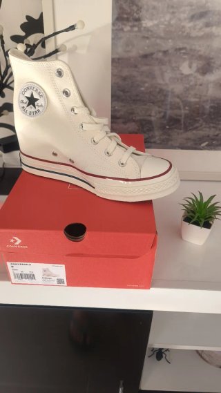 Converse Blancas sin estrenar