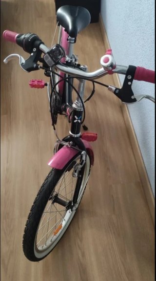 Bicicleta niña 20 pulgadas rosa y negra