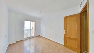 Piso en venta en Carolinas Bajas en Alicante