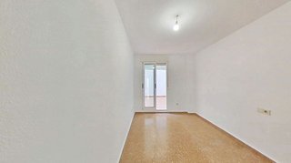 Piso en venta en Carolinas Bajas en Alicante